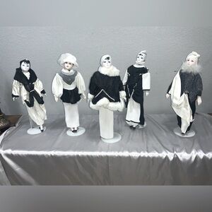 Vintage Porcelain Dolls Set of 5 w/stands